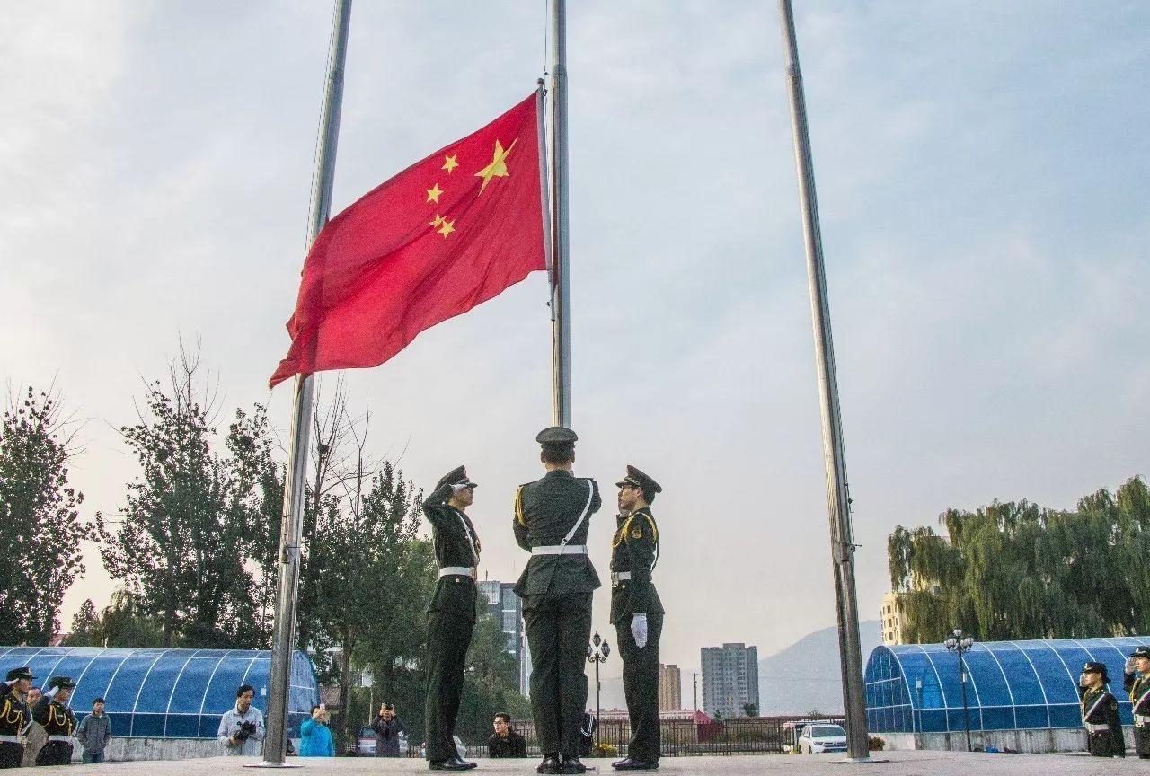 蔡徐坤新歌大火，却陷入抄袭风波，这是怎么回事呢？游戏画面